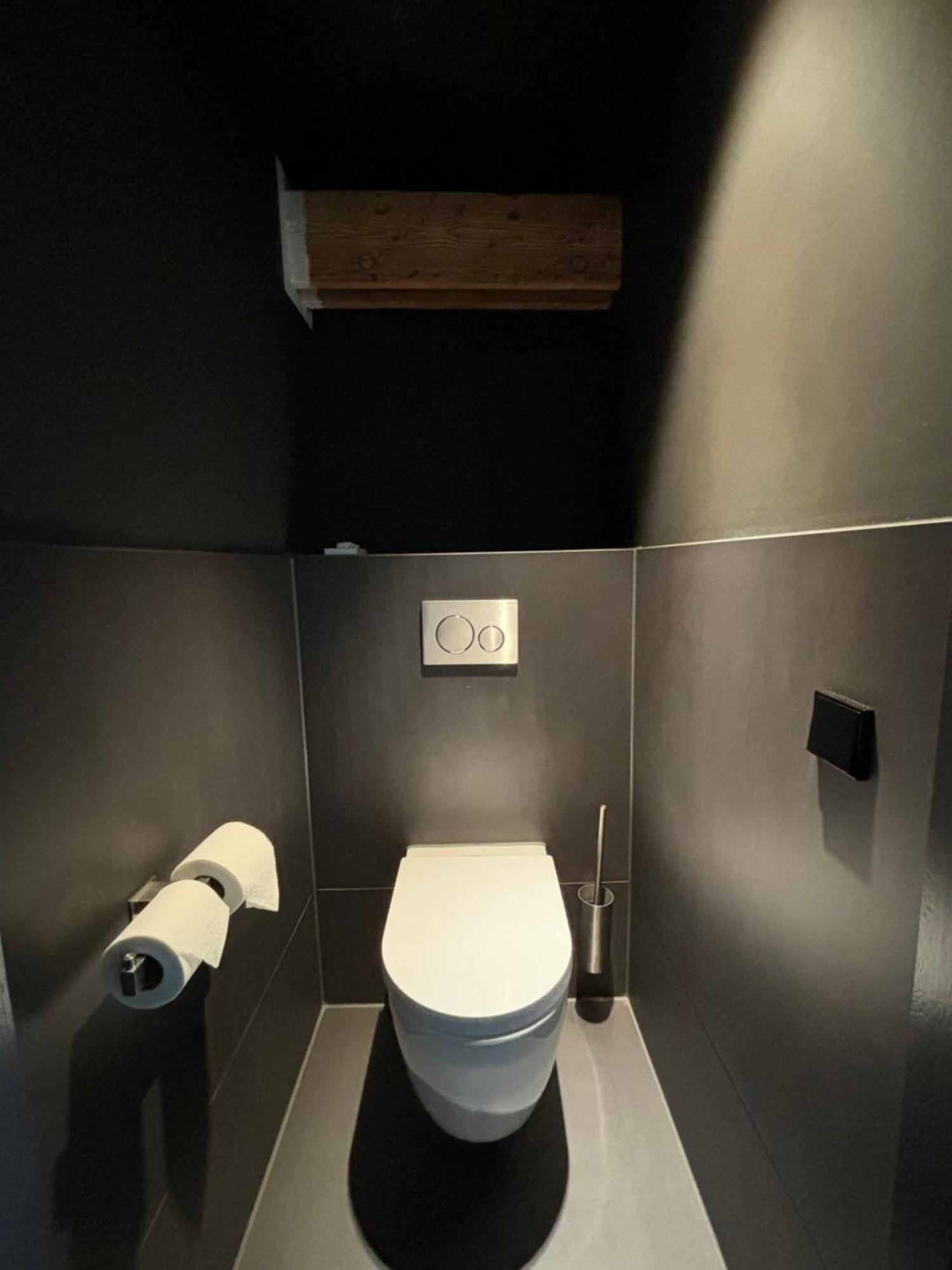 Kazerne Hotel - Member Of Design Hotels 에인트호번 객실 사진