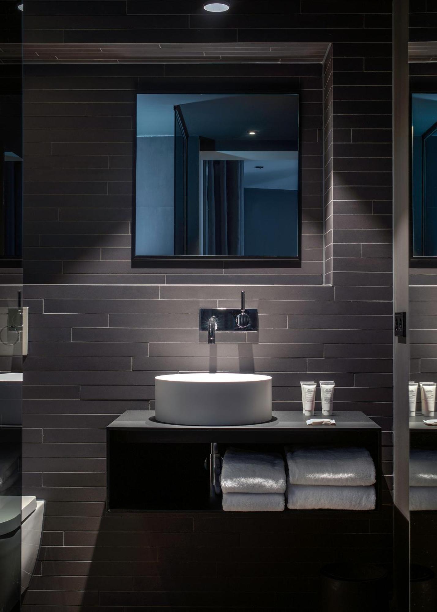 Kazerne Hotel - Member Of Design Hotels 에인트호번 외부 사진